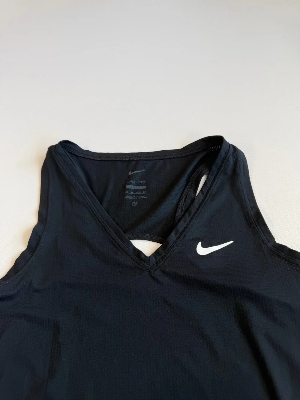 Nike Court Victory Dri-FIT V-Neck Tank Top Women’s Size XS Black Tennis Workout
